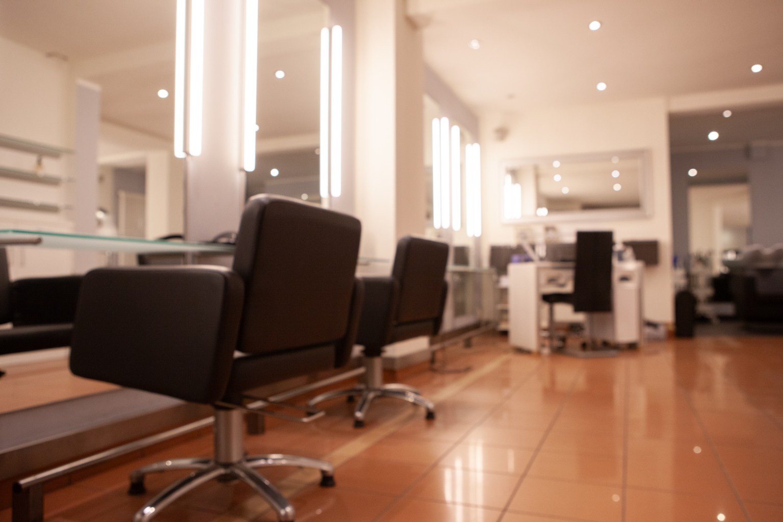 Kreatives Haarstyling bei AG Haarwelt